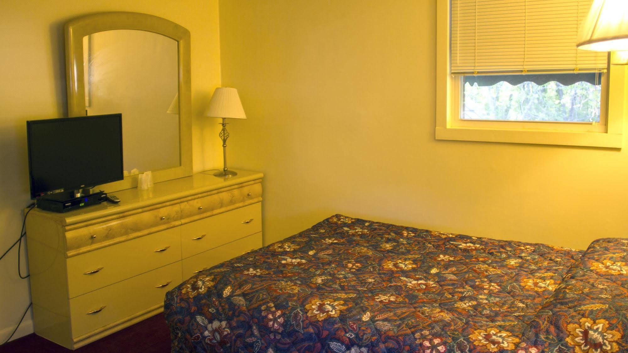 פישקיל Countryside Motel מראה חיצוני תמונה